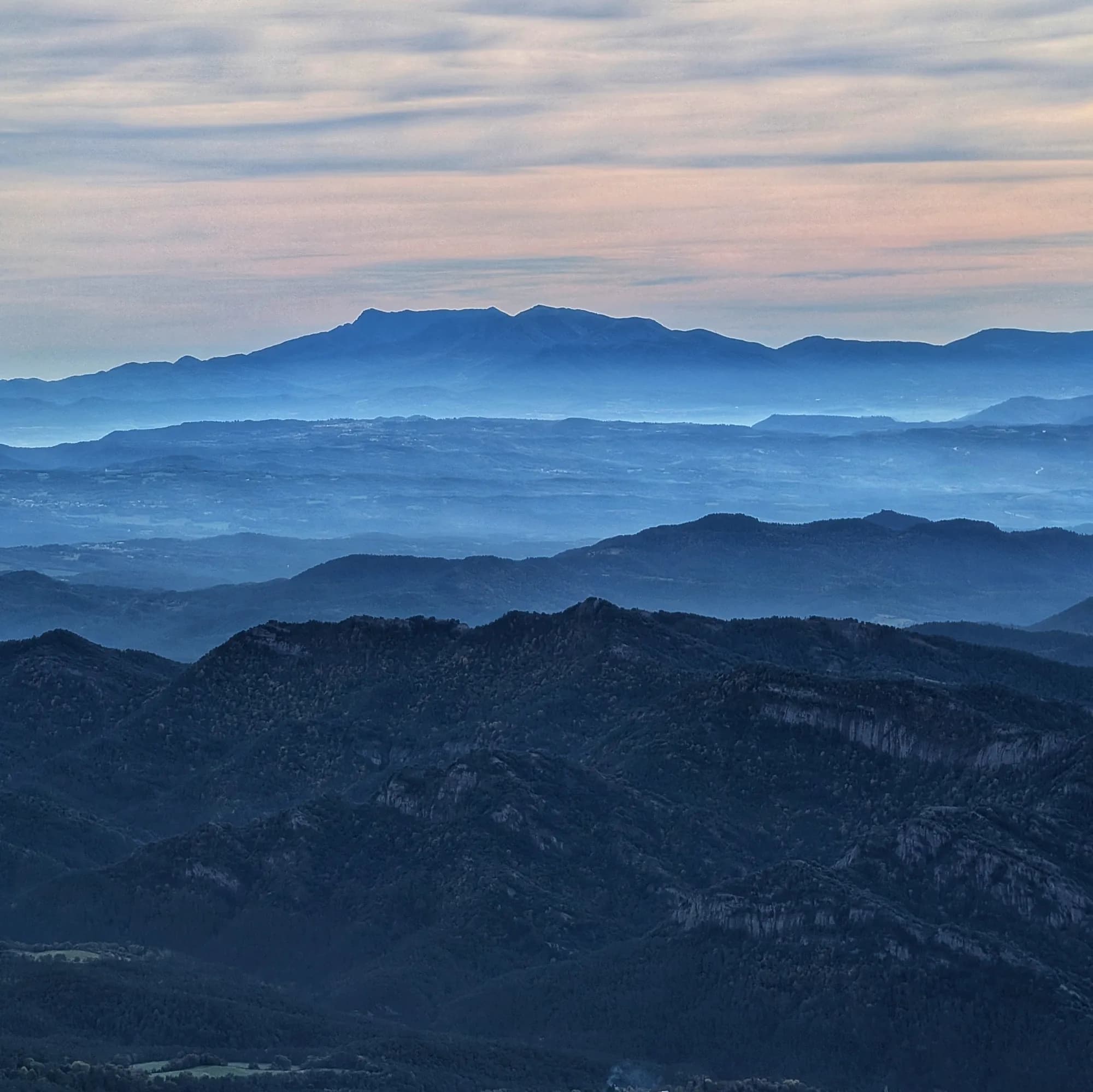 Views of Montseny and the Central Depression from the Sobrepuny peak.