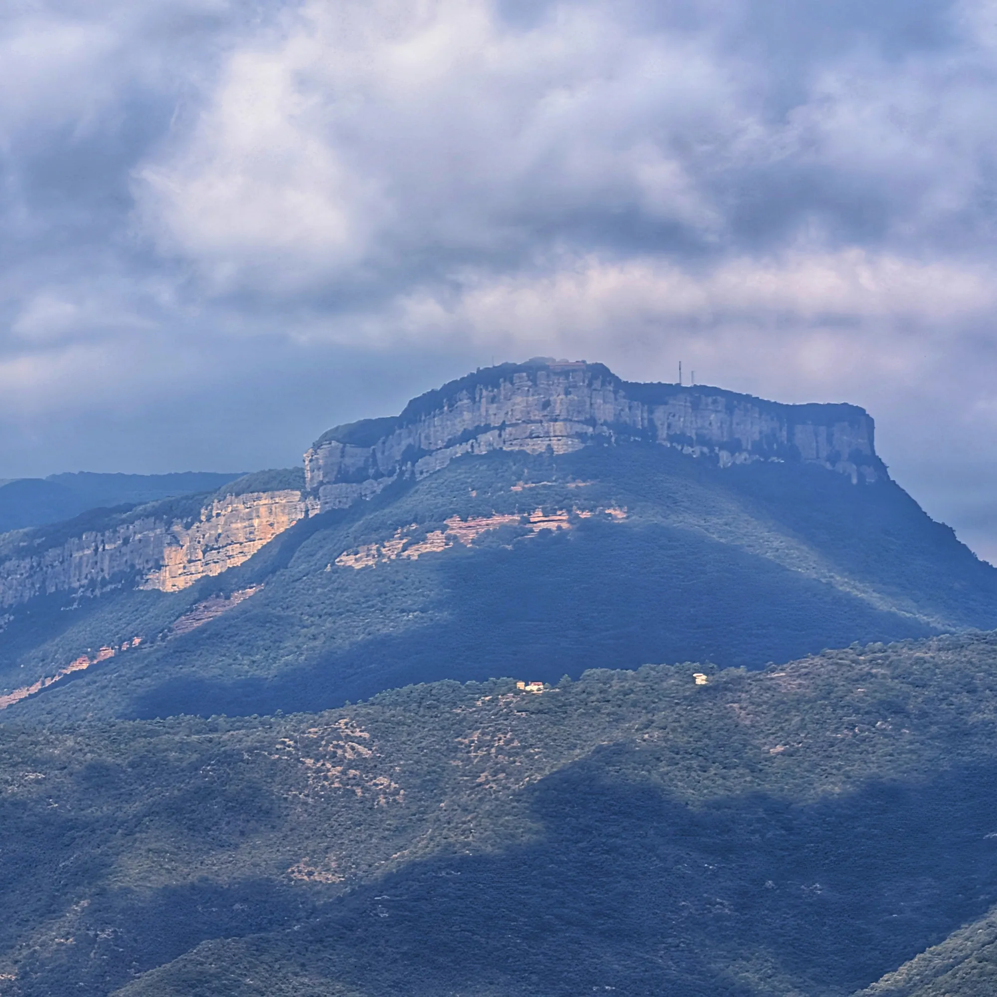 Vistas a El Far desde el Puigdefrou