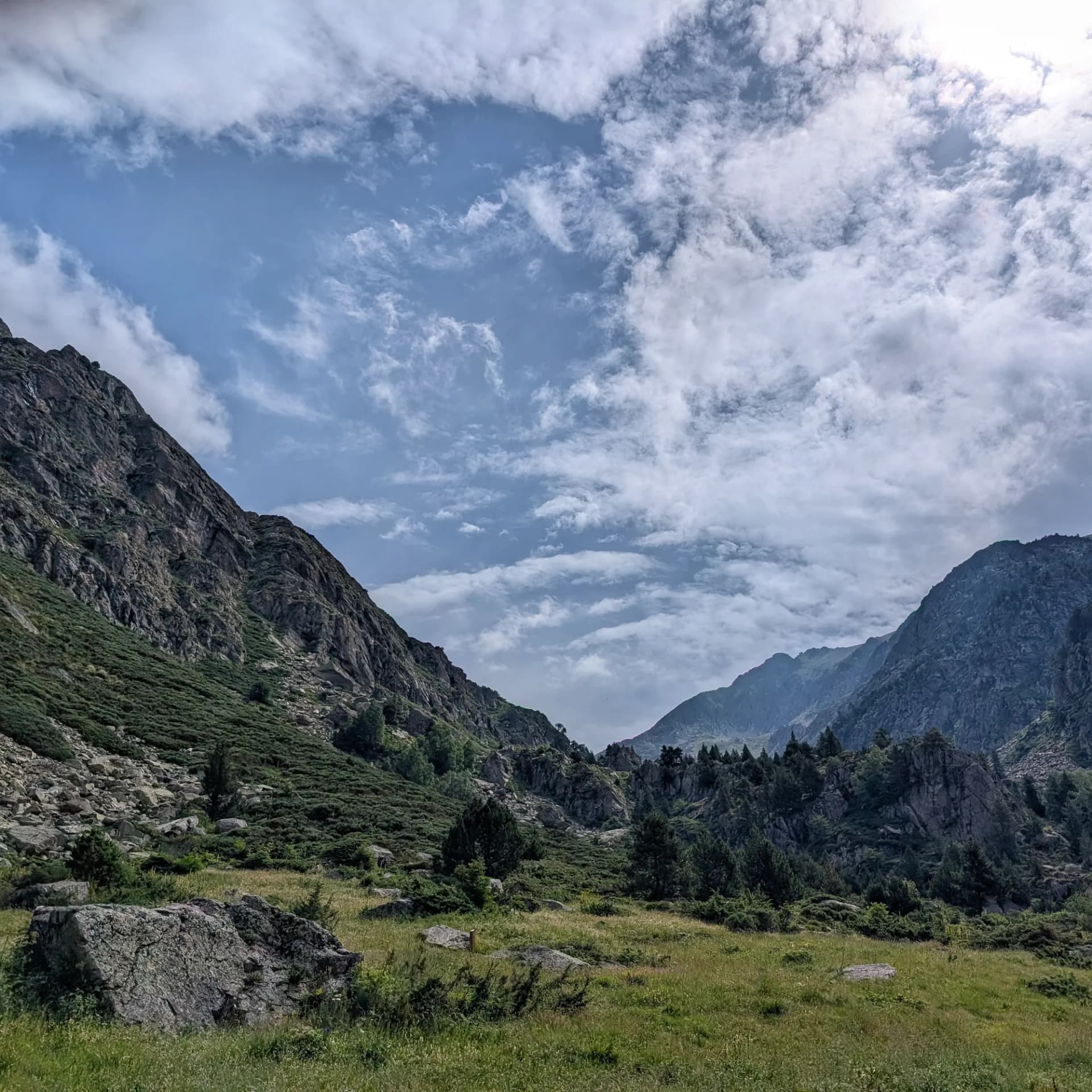Vistes del fons de la Vall d'Incles Vistes del fons de la Vall d'Incles en la zona d'alta muntanya.